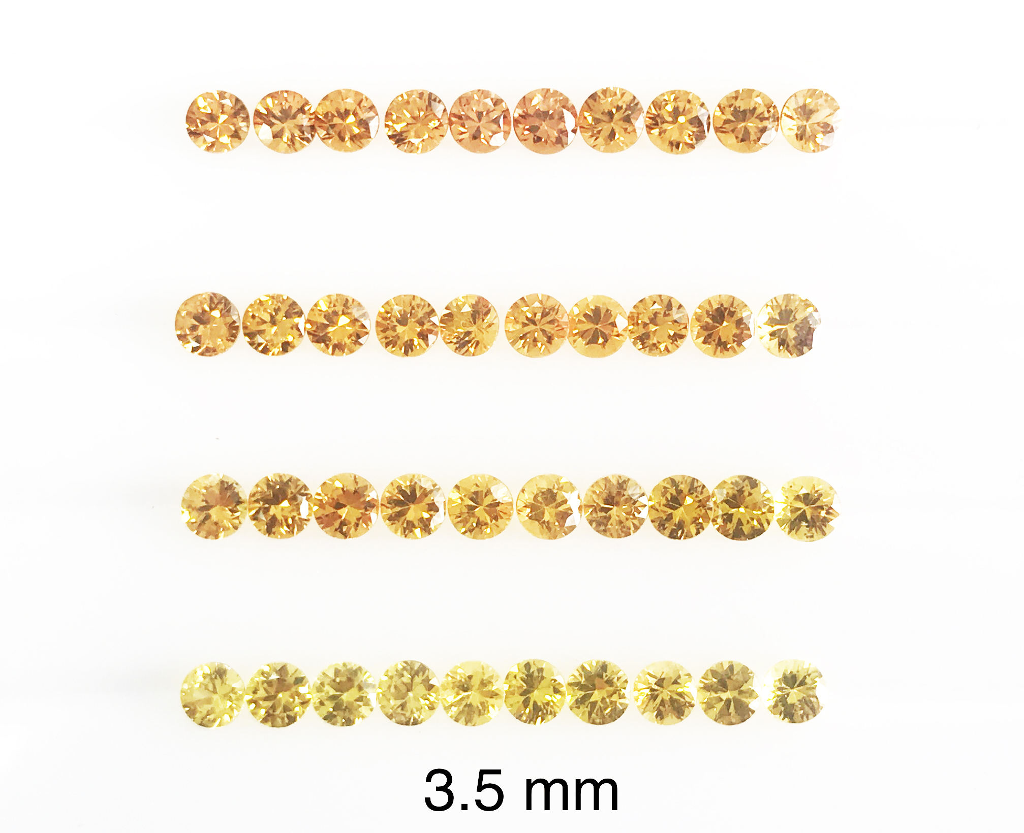 สีเหลือง