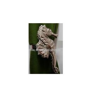 Servilletero en forma de caballo de mar dorado de Metal de primera calidad, accesorios de vajilla, diseño elegante, servilletero decorativo para la venta - Product Image 1