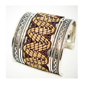 2027 Engraved Plain Brass <b>Copper</b> <b>Bangle</b> Metal Fish Hook Bracelet for Men Jewelry Wholesale Fashion Ethnic Stone Cuff Bracelet - Product Image 5