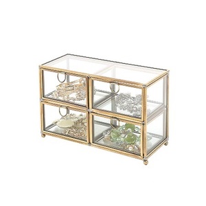 Joyero de hierro y vidrio con forma rectangular, caja de almacenamiento de joyería decorativa para el hogar de Calidad exclusiva - Product Image 4