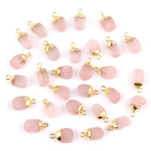 Quartz Rose naturel forme de culbutage janvier pierre de naissance laiton plaqué or connecteurs à boucle unique composants de résultats de bijoux à bricoler soi-même - Product Image 1