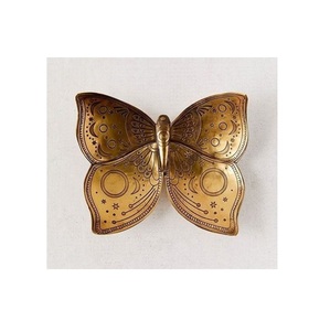 Cendrier à cigares décoratif, accessoire pour usage intérieur ou extérieur, cendriers vintage personnalisés de forme carrée en bois et fer - Product Image 2