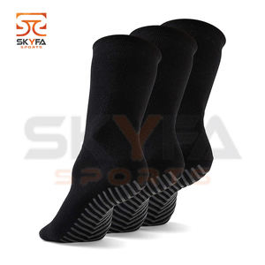 Non Slip Anti Slip Athletic Black White Athletic Basketball Soccer Grip Sock Anti-Slip Breathable Socks Hot sale products - Product Image 5