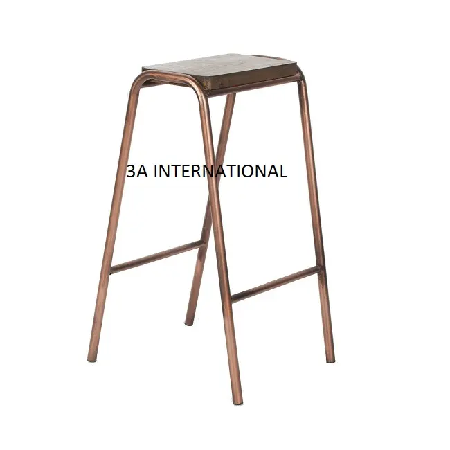 Top Trending Metal Furniture Chair Cow Hide Bar Stools Antique Finished Customized Shape Bar Stool For Bar Restaurants