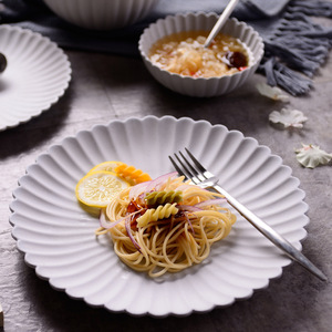 king Simple Western Frosted Chrysanthemum Shape Ceramic Dinner Plate Bowl <strong>Set</strong> Porcelain Tableware Dessert Plate - Product Image 4