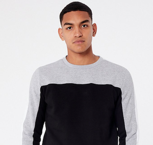 Sudadera de gran tamaño de lana en blanco con cuello redondo de 400 Gsm de alta calidad para hombres en relieve con logotipo personalizado directo del fabricante - Product Image 2