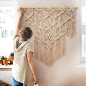 Tapiz de macramé moderno - Product Image 1