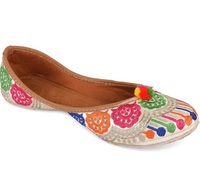 Chaussures Khussa pakistanaises / Chaussures Khussa pour femmes Plates / légères Couleurs mélangées Khussa