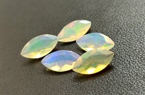 D'opale naturelle bleue à facettes, coupe ample, de 3x6mm à 6x12mm - Product Image 3