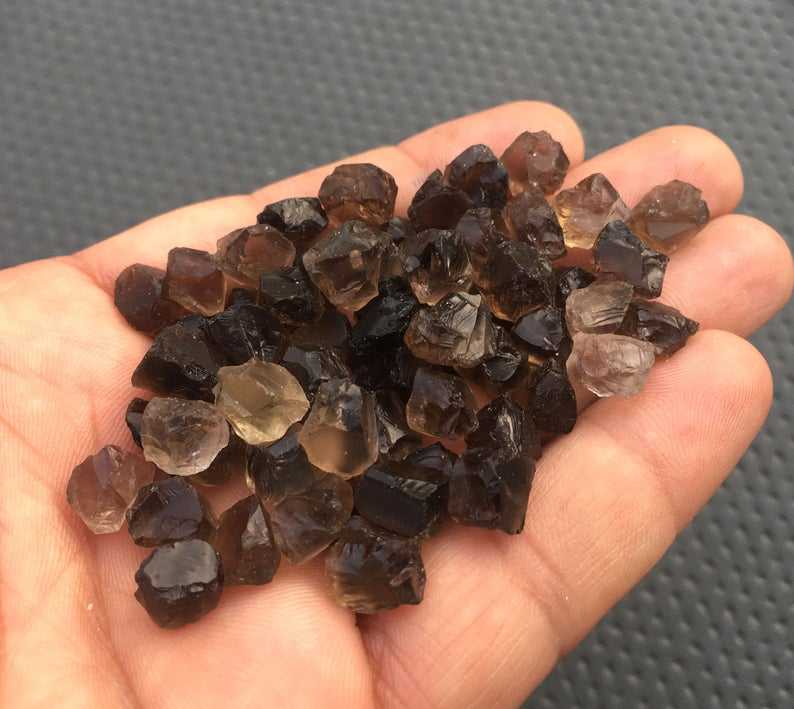 สีน้ำตาล