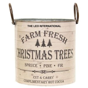 Seau de Noël et décoration suspendue en métal aluminium au design moderne pour la maison, le salon, la chambre et les bureaux - Product Image 6