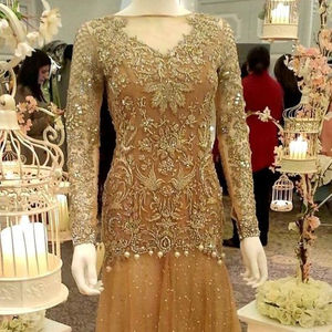 Top bordado tradicional con vestido de novia de fiesta étnico paquistaní indio Lehenga 2025 - Product Image 1