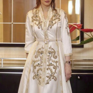 Belle robe Caftan, tenue de soirée et de mariage, élégante, avec des perles de cristal décoratives en pierre, travail, 2021 - Product Image 1