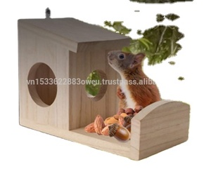 Casa para Mascotas de Madera de Pino Sólido de Vietnam, Ecológica, Ajustable, para Exteriores, con Paneles Laterales de Plástico en Forma de Tronco de Árbol, Técnica Pulida - Product Image 2