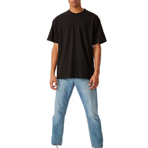 Nouveau t-shirt noir décontracté et confortable à col rond, design personnalisé sur mesure pour garçons/hommes selon les exigences du client - Product Image 2