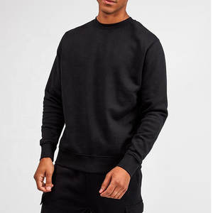 Ensemble de survêtement noir à col ras du cou et pantalon - Product Image 2