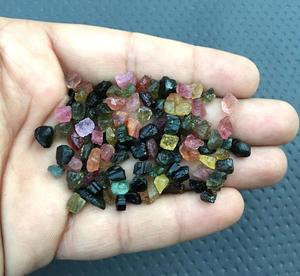 50pcs Naturel Multi Tourmaline Gemstone Minuscule Pierre Brute 6mm Hauteur À La Main Fabrication De Bijoux Amour Inconditionnel - Product Image 3