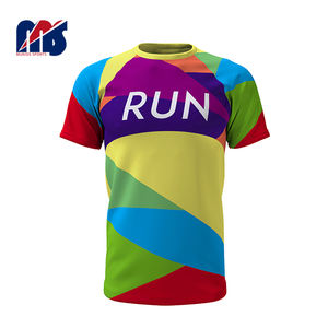 Maillot de football personnalisé pour hommes, coupe ajustée, séchage rapide, uniforme de football en polyester 100% avec design rétro, sublimation personnalisée en polyester - Product Image 1