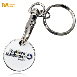 Llavero con carrito de esmalte suave, estampado de hierro - Product Image 4