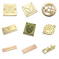 Étiquettes métalliques personnalisées pour vêtements, couleur or, sans rouille, fabriquées sur mesure pour la décoration