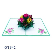 Carte pop-up artisanale en papier fleur de rose verte, magnifique bouquet de roses, carte de vœux en papier kirigami, artisanat vietnamien unique, souvenir