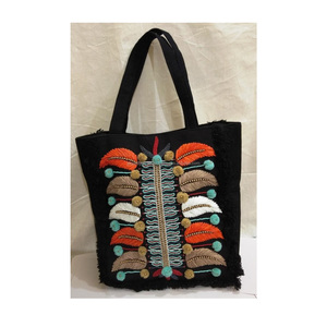 Sac à bandoulière élégant de style bohème indien pour femmes Sac à bandoulière perlé fait à la main pour le shopping en soirée Sac de fête - Product Image 5