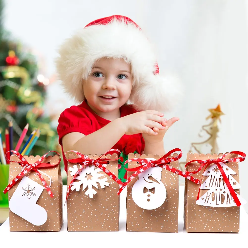 Ourwarm Nuovo Disegno Di Natale Babbo natale Alce Pupazzo di Neve di Natale calze Di Natale Contenitore di Caramella Set di Borsa Per Il Regalo Dei Capretti