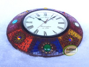 นาฬิกาแขวนผนังไม้ทำมือ ดีไซน์โบราณ ผิวขัดเงา สำหรับตกแต่งผนัง - Product Image 4