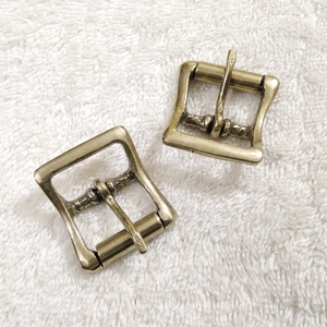 Hebilla de cinturón colgante de espada de toque de tigre de cobre antiguo sólido medieval hebilla de rodillo Natural de estilo vikingo - Product Image 6