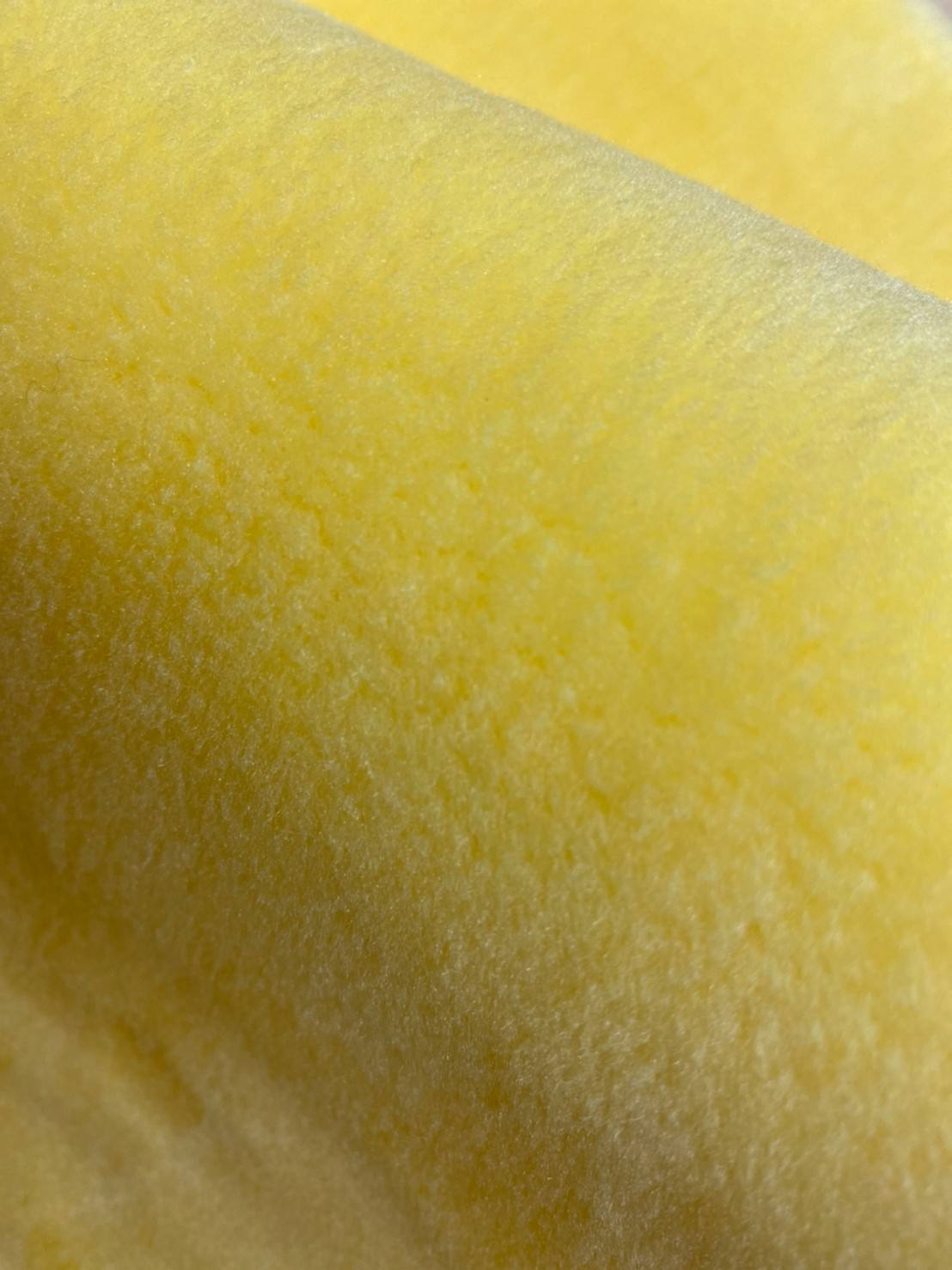 สีเหลือง