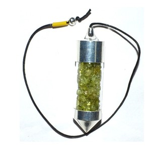 Meilleur vendeur de pendules de chambre ouverts en péridot: Pendules de chambre ouverts en péridot en vente - Product Image 1