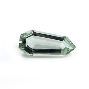 Gema de Amatista Verde Creada en Laboratorio Ishu Gems, Corte Poligonal de 26x16 mm, 13.30 Quilates, Calidad AA, Gema Suelta Hecha a Mano - Product Image 5