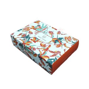 Carpeta para Joyería con Logotipo Dorado Personalizado, Impresión, Laminación Mate, Relieve, Recubrimiento UV, Cartón Reciclable - Product Image 4