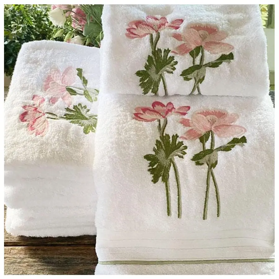 embroideried guest towel 100% cotton bath towel soft high quality Quang Thanh hand embroidey