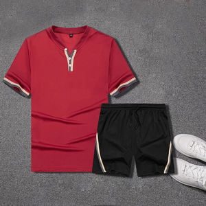 Nuevo traje deportivo de gimnasio con cuello en V para hombre, camiseta con logotipo personalizado, pantalones cortos, conjunto informal de chándal para correr de dos piezas de verano - Product Image 2