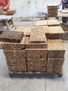 เขียงไม้อะคาเซียไม้ปลายเขียงไม้พายเสิร์ฟและสับบล็อกด้วยสำเนียงไม้สัก - Product Image 6