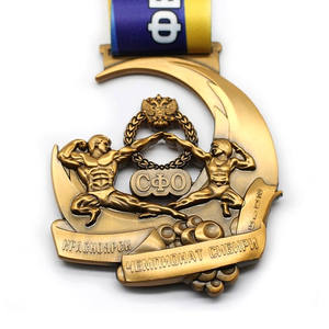 Boxe en laiton antique, 1 pièce, ancien jouet de sport - Product Image 5