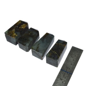 Obtener en línea Labrodrite Obelisk Crystals Point : Labrodrite Obelisk Crystals Point en venta Punto de cristal curativo natural - Product Image 1