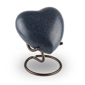 Meilleure vente de petite urne funéraire en forme de cœur métallique de haute qualité pour cendres humaines/fournitures funéraires - Product Image 2