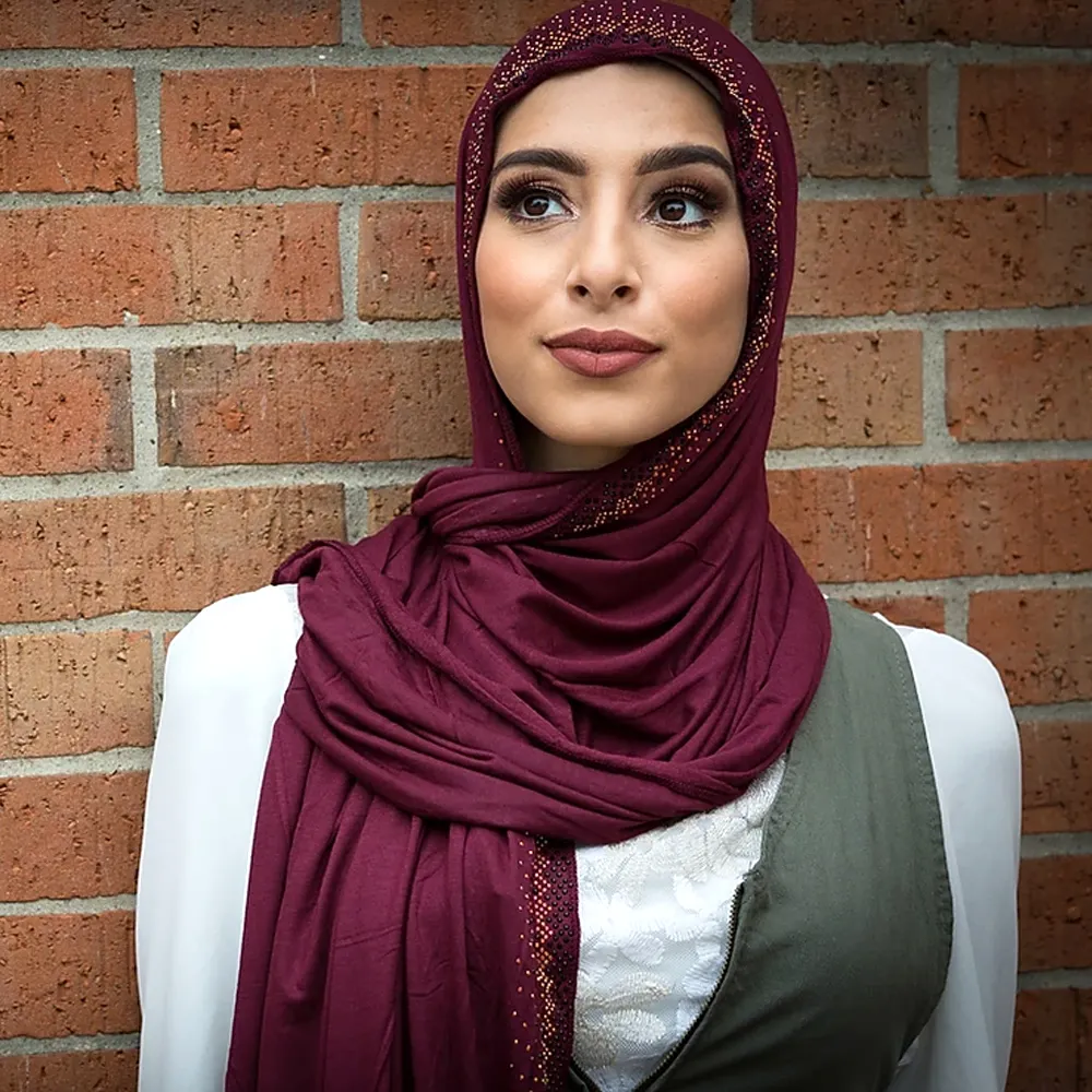2020 Nieuwe Ontwerp 59 Kleuren Jersey Katoen Hijab Van In Voorraad Met Lovertjes Ontwerp Stijl Voor Moslim Jurk