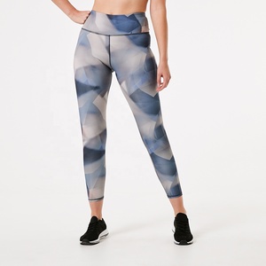 Leggings de yoga pour femmes imprimés confortables de style 2021 avec un stretch quadridirectionnel et un matériau 100% polyester écologique - Product Image 2