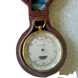Barómetro compensado de bolsillo antiguo náutico Latón con estuche de cuero Brújula de Calvin Handicraft - Product Image 5
