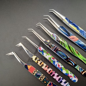 Pince à épiler d'extension de cils de volume russe de marque privée personnalisée pince à épiler en acier inoxydable enduite de papier pointe en fibre pour sourcils - Product Image 2