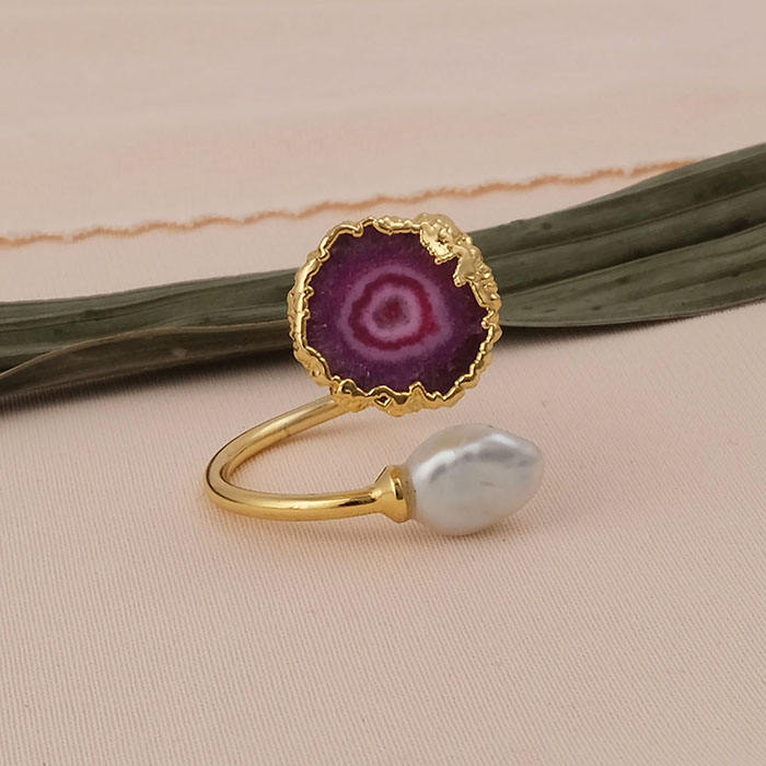 สีชมพู &amp; สีขาว