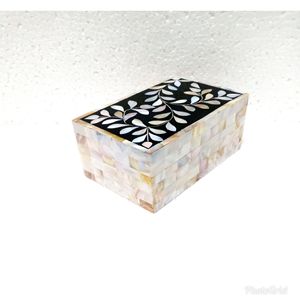 Boîte mère de perles, boîte à franges décorative, coquillage - Product Image 1