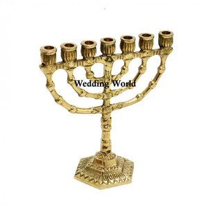 Support à bougies en laiton de qualité supérieure, fait main, écologique, luxueux, design unique, menorah, décoration d'intérieur, taille personnalisée, vente en gros - Product Image 1