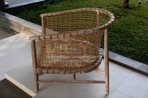 Silla de Comedor de Mimbre y Madera de Teca para Exteriores, Estilo Minimalista, Ideal para Villas y Parques, de Sevilla, Muebles Ecológicos y Duraderos, en Oferta - Product Image 5