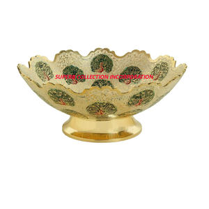 Pavo Real grabado latón decorativo frutas platos hecho a mano al por mayor y los fabricantes - Product Image 1