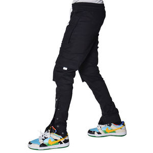 กางเกงจ็อกเกอร์ทรงสลิมฟิตผ้าโพลีเอสเตอร์แบบมีเชือกผูกข้าง ลายทางด้านข้าง ไม่มีลายพิมพ์ สำหรับผู้ชาย มีกระเป๋าข้าง - Product Image 6