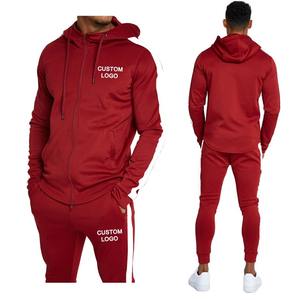 OEM Custom Your Own Design Men's Sports Track Suit Men Running Tracksuit With Big Cargo Pockets Detail - Product Image 3
